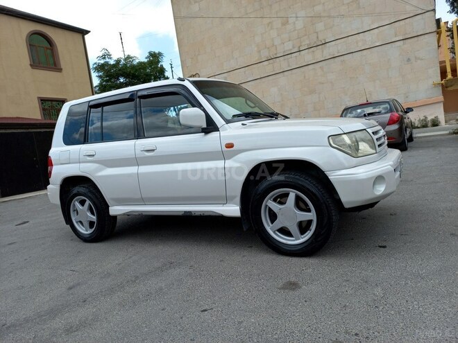 Mitsubishi Pajero io 2000, 130,900 km - 1.8 l - Bakı