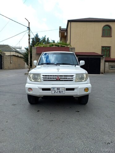 Mitsubishi Pajero io 2000, 130,900 km - 1.8 l - Bakı