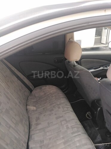 Nissan Sunny 2004, 195,547 km - 1.3 l - Bakı