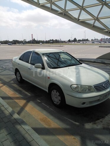 Nissan Sunny 2004, 195,547 km - 1.3 l - Bakı