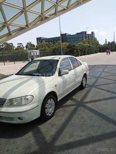 Nissan Sunny 2004, 195,547 km - 1.3 l - Bakı