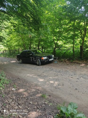 Mercedes C 200 1999, 336,000 km - 2.0 л - Gədəbəy