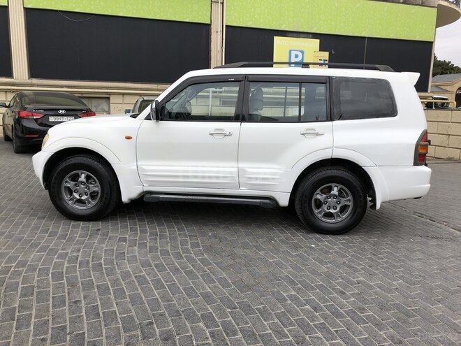 Mitsubishi Pajero 2002, 324,000 km - 3.0 l - Bakı