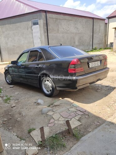 Mercedes C 200 1999, 336,000 km - 2.0 л - Gədəbəy