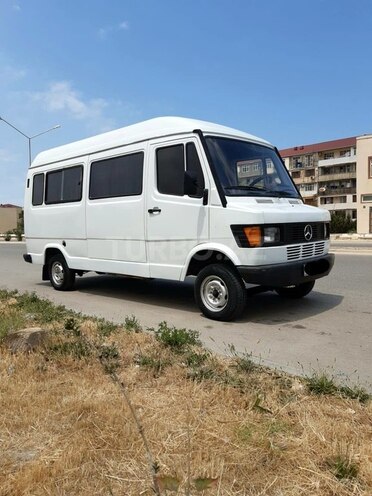 Mercedes 208 D 1994, 357,000 km - 2.3 л - Sumqayıt