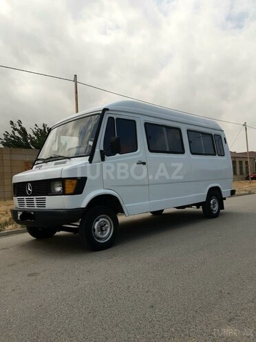 Mercedes 208 D 1994, 357,000 km - 2.3 л - Sumqayıt