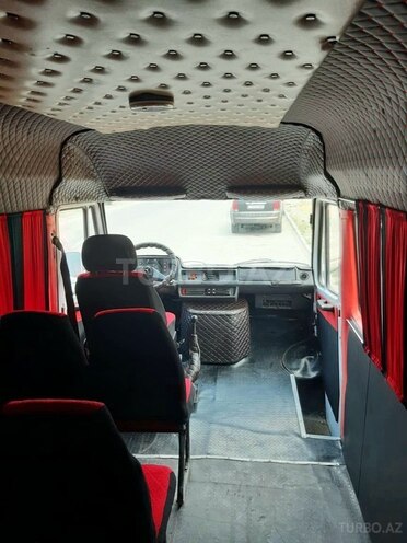 Mercedes 208 D 1994, 357,000 km - 2.3 л - Sumqayıt