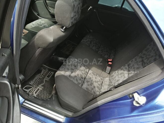 Mercedes C 180 2000, 260,000 km - 1.8 l - Mingəçevir
