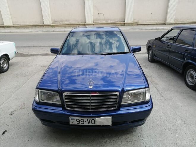 Mercedes C 180 2000, 260,000 km - 1.8 l - Mingəçevir