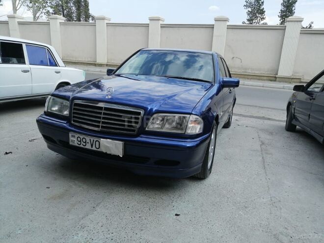 Mercedes C 180 2000, 260,000 km - 1.8 l - Mingəçevir