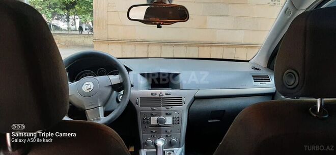 Opel Astra 2008, 200,000 km - 1.8 l - Bakı