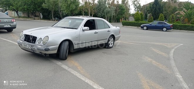 Mercedes E 230 1996, 23,863 km - 2.3 l - Sumqayıt