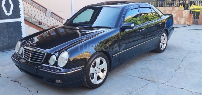 Mercedes E 240 2000, 238,500 km - 2.4 l - Bakı