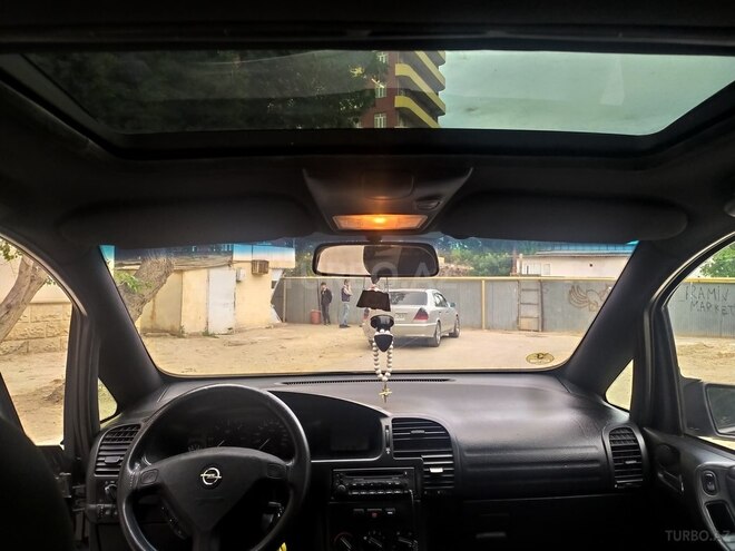 Opel Zafira 2001, 350,000 km - 2.0 l - Sumqayıt