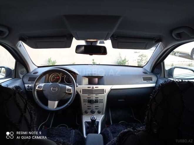 Opel Astra 2007, 130,000 km - 1.6 l - Bakı