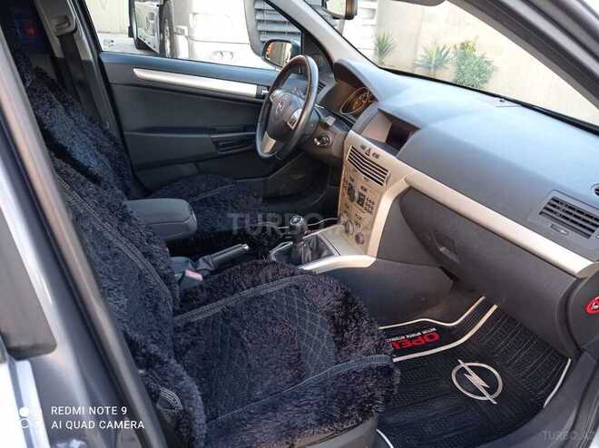 Opel Astra 2007, 130,000 km - 1.6 l - Bakı