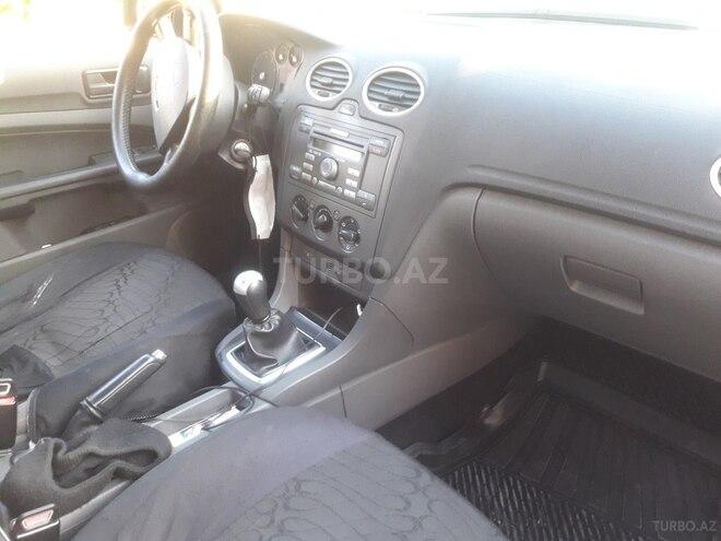 Ford Focus 2006, 298,000 km - 1.6 l - Bakı