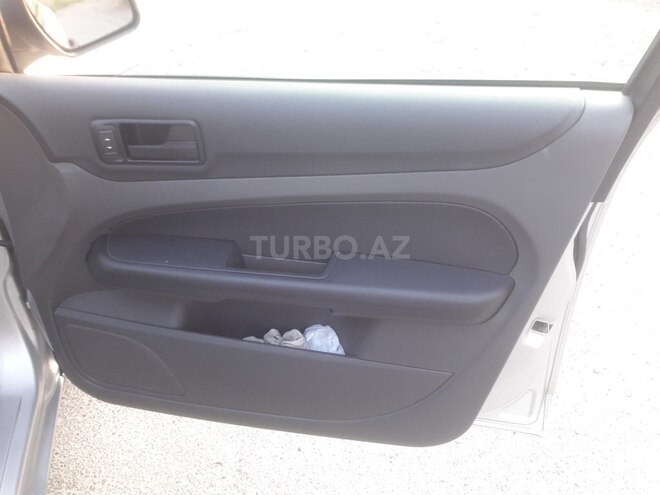 Ford Focus 2006, 298,000 km - 1.6 l - Bakı