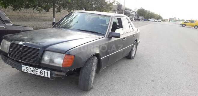 Mercedes E 200 1991, 48,564 km - 2.0 l - Goranboy