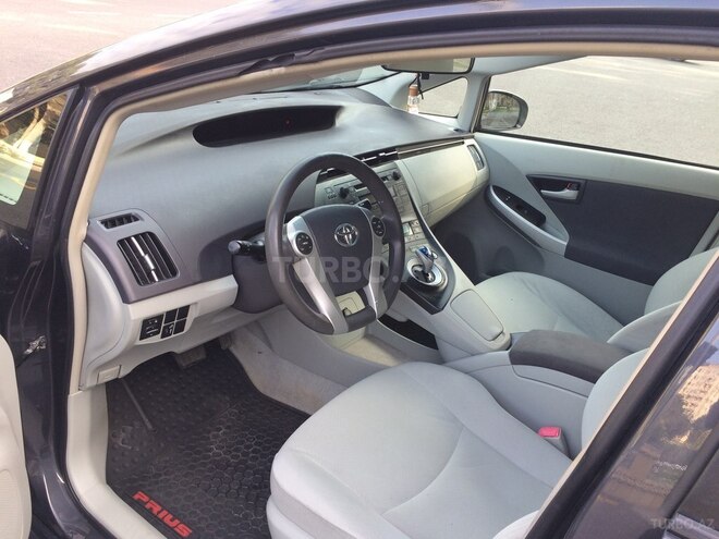 Toyota Prius 2010, 200,000 km - 1.8 l - Bakı