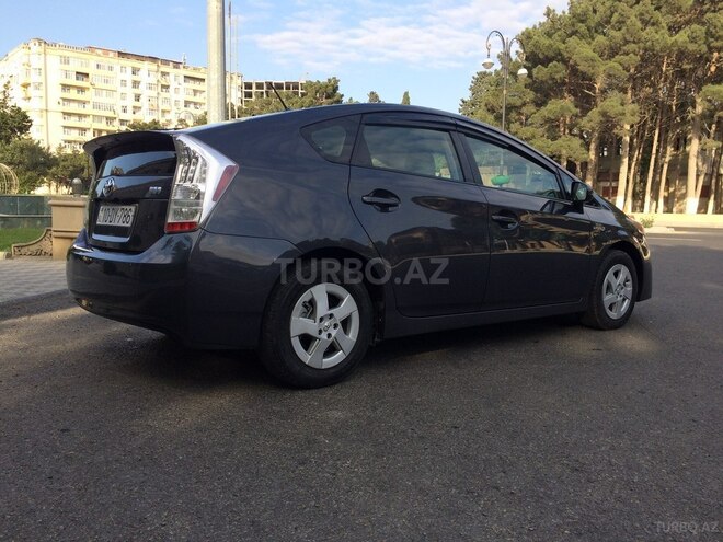 Toyota Prius 2010, 200,000 km - 1.8 l - Bakı