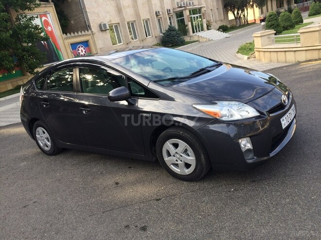 Toyota Prius 2010, 200,000 km - 1.8 l - Bakı