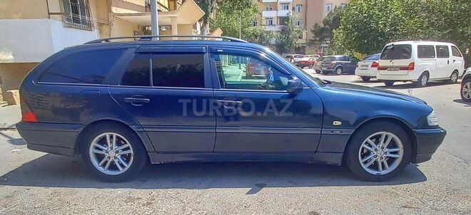 Mercedes C 220 1999, 534,444 km - 2.2 l - Bakı