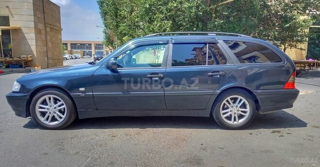 Mercedes C 220 1999, 534,444 km - 2.2 l - Bakı