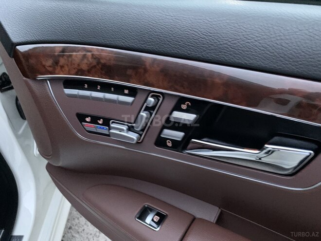 Mercedes S 500 2011, 131,000 km - 4.7 l - Bakı