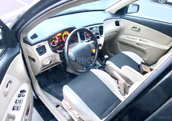 Kia Rio 2005, 150,000 km - 1.4 l - Bakı