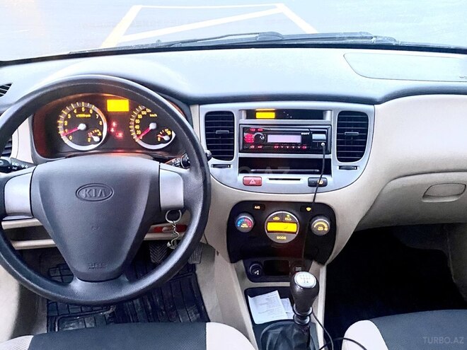 Kia Rio 2005, 150,000 km - 1.4 l - Bakı