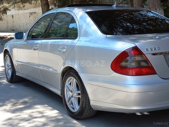 Mercedes E 220 2007, 233,000 km - 2.2 l - Bakı