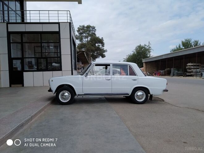 LADA (VAZ) 21011 1974, 37,594 km - 1.2 л - Sabirabad