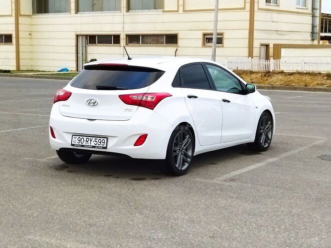 Hyundai i30 2013, 134,000 km - 1.4 л - Bakı