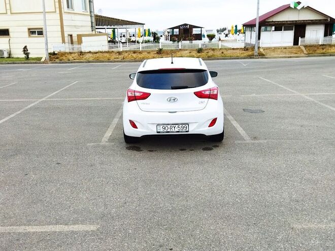 Hyundai i30 2013, 134,000 km - 1.4 л - Bakı