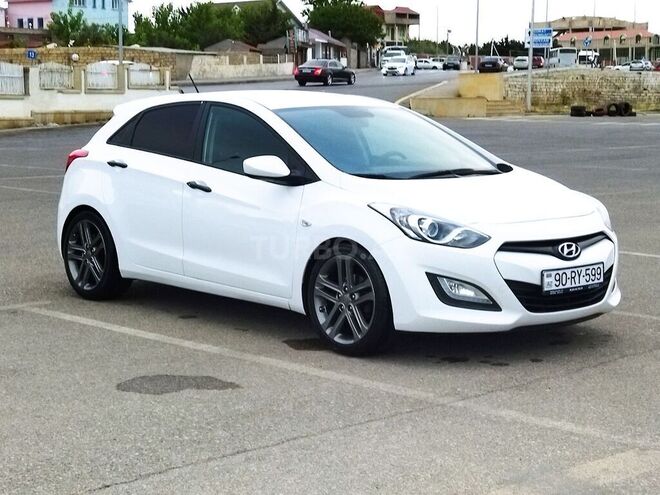 Hyundai i30 2013, 134,000 km - 1.4 л - Bakı