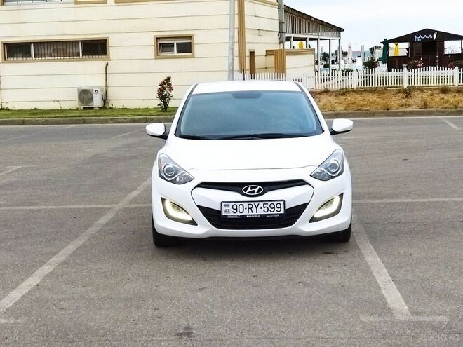 Hyundai i30 2013, 134,000 km - 1.4 л - Bakı