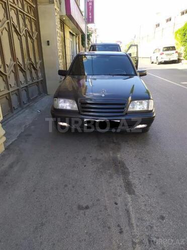 Mercedes C 200 1995, 420,000 km - 2.0 l - Bakı