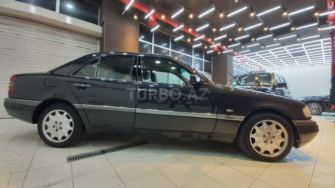 Mercedes C 200 1996, 202,540 km - 2.0 l - Bakı