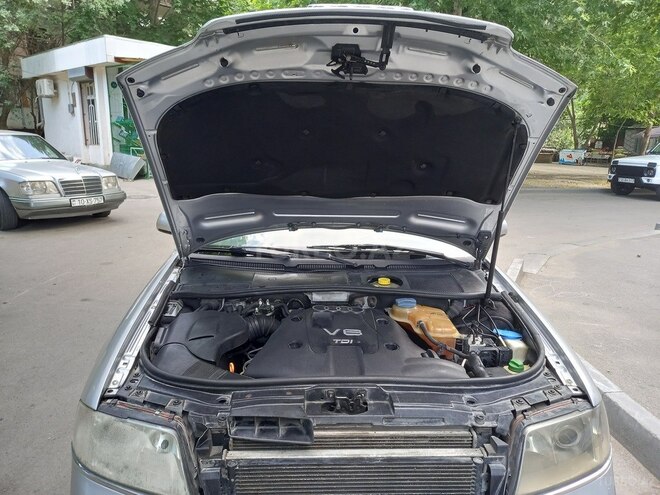 Audi A6 2000, 280,000 km - 2.5 l - Mingəçevir