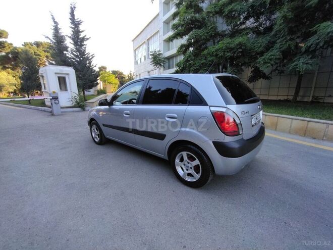 Kia Rio 2005, 235,600 km - 1.5 л - Bakı