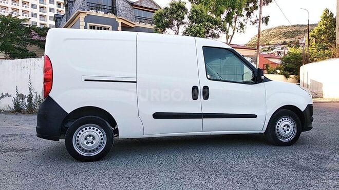 Fiat Doblo 2013, 88,000 km - 1.4 l - Bakı