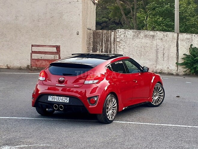 Hyundai Veloster 2015, 84,000 km - 1.6 л - Bakı