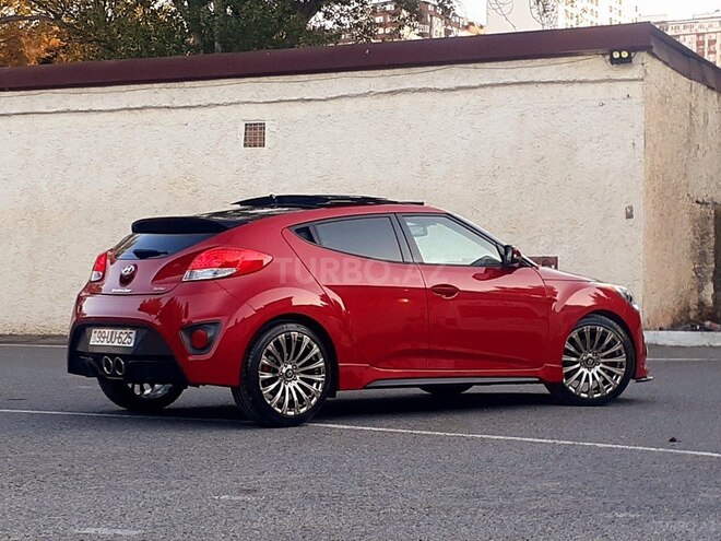 Hyundai Veloster 2015, 84,000 km - 1.6 л - Bakı
