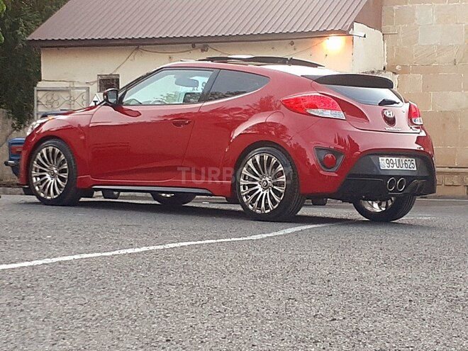 Hyundai Veloster 2015, 84,000 km - 1.6 л - Bakı