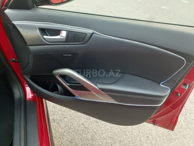 Hyundai Veloster 2015, 84,000 km - 1.6 л - Bakı