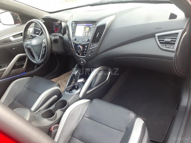 Hyundai Veloster 2015, 84,000 km - 1.6 л - Bakı