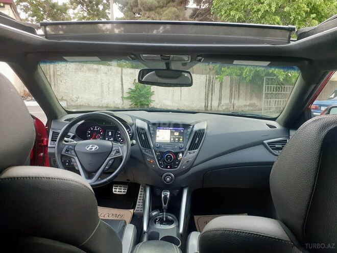 Hyundai Veloster 2015, 84,000 km - 1.6 л - Bakı