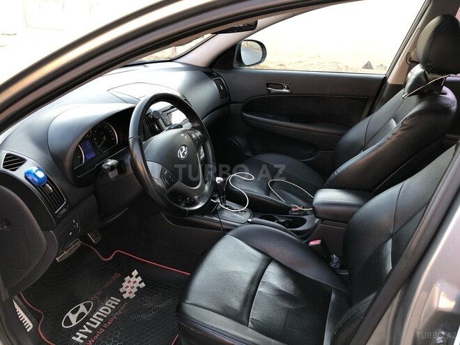 Hyundai i30 2010, 250,000 km - 1.6 l - Bakı
