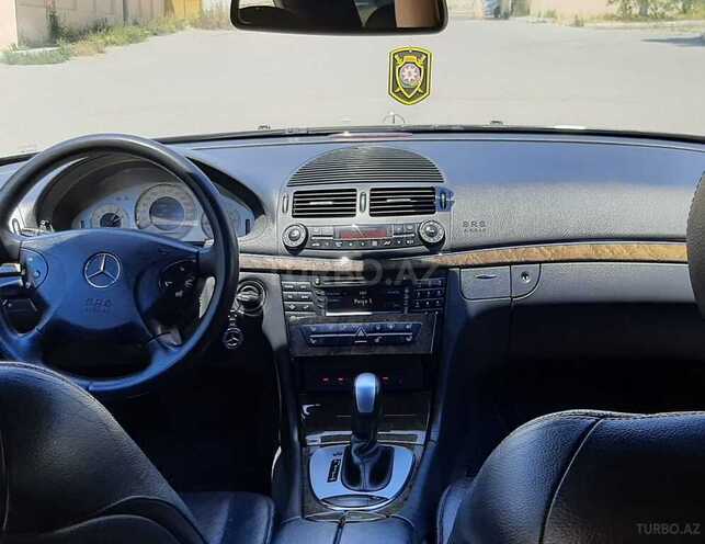 Mercedes E 320 2002, 256,000 km - 3.2 l - Bakı